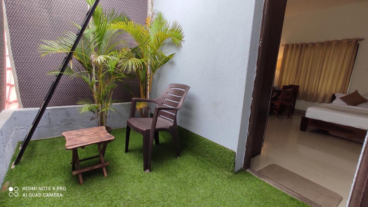 Redstone Villa And Suites Bangalore Eksteriør bilde