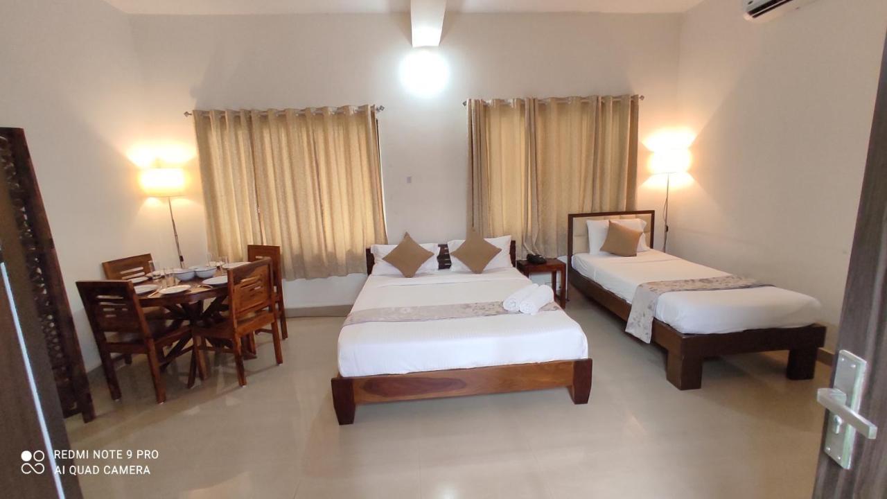 Redstone Villa And Suites Bangalore Eksteriør bilde